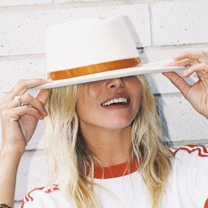 Lack of Color Val diamond white wool hat